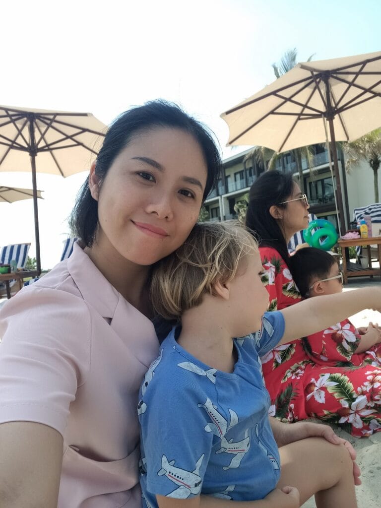hotel babysitting service Hoi An
