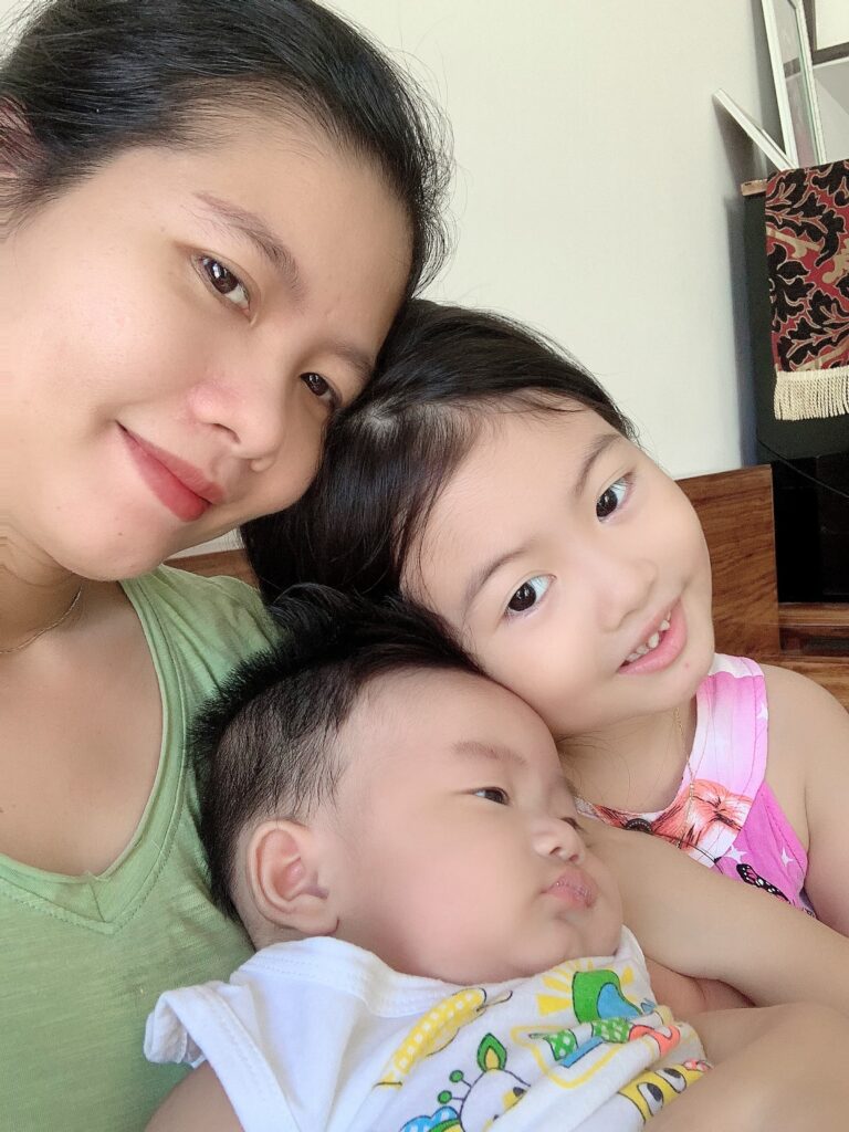 nanny service for travelers in Hoi An