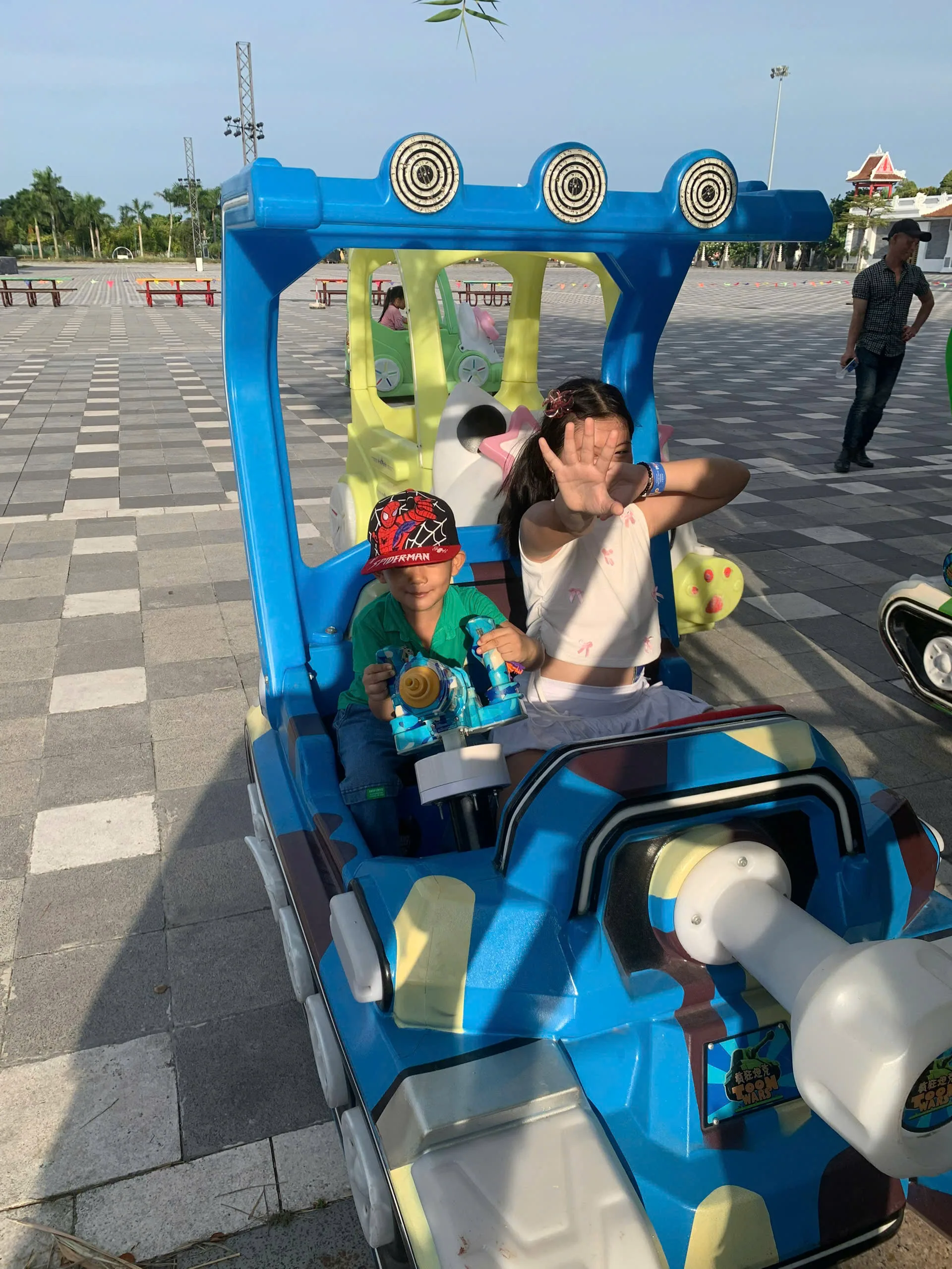 Family-friendly childcare support in Hoi An for travelers