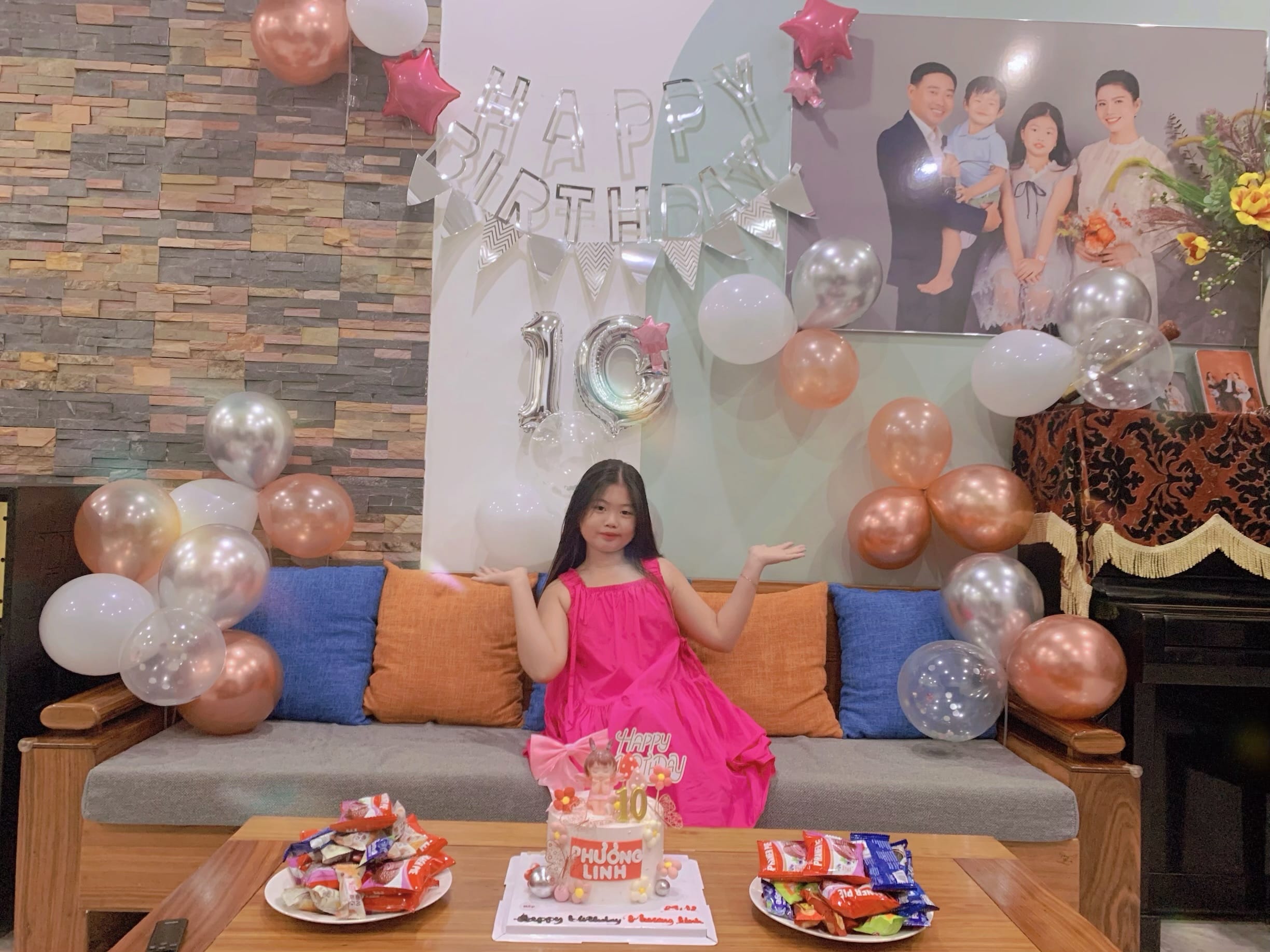 Babysitter supporting a calm in-room routine in Hoi An hotel