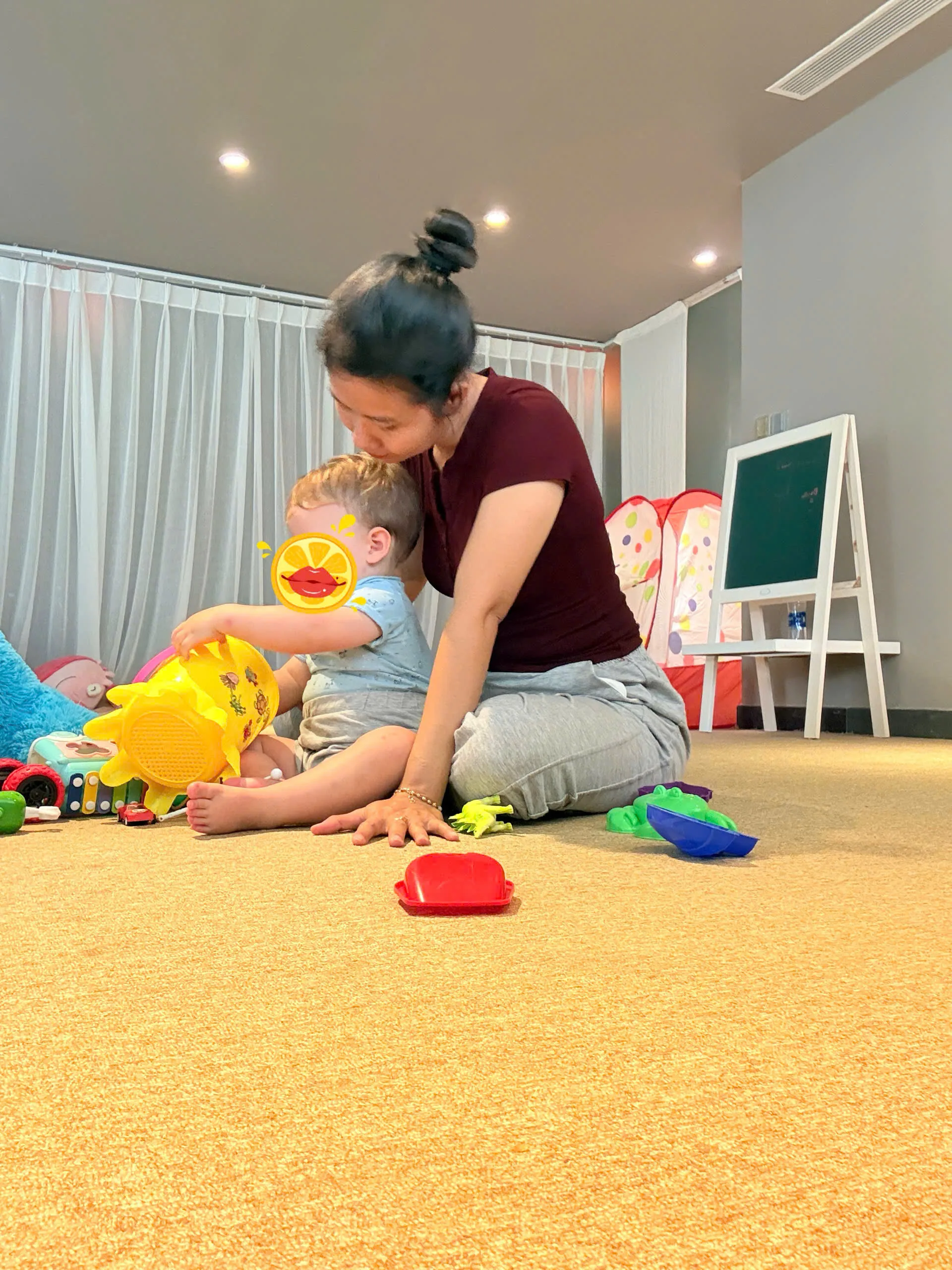 Safe and caring daily babysitting service for tourists in Vietnam