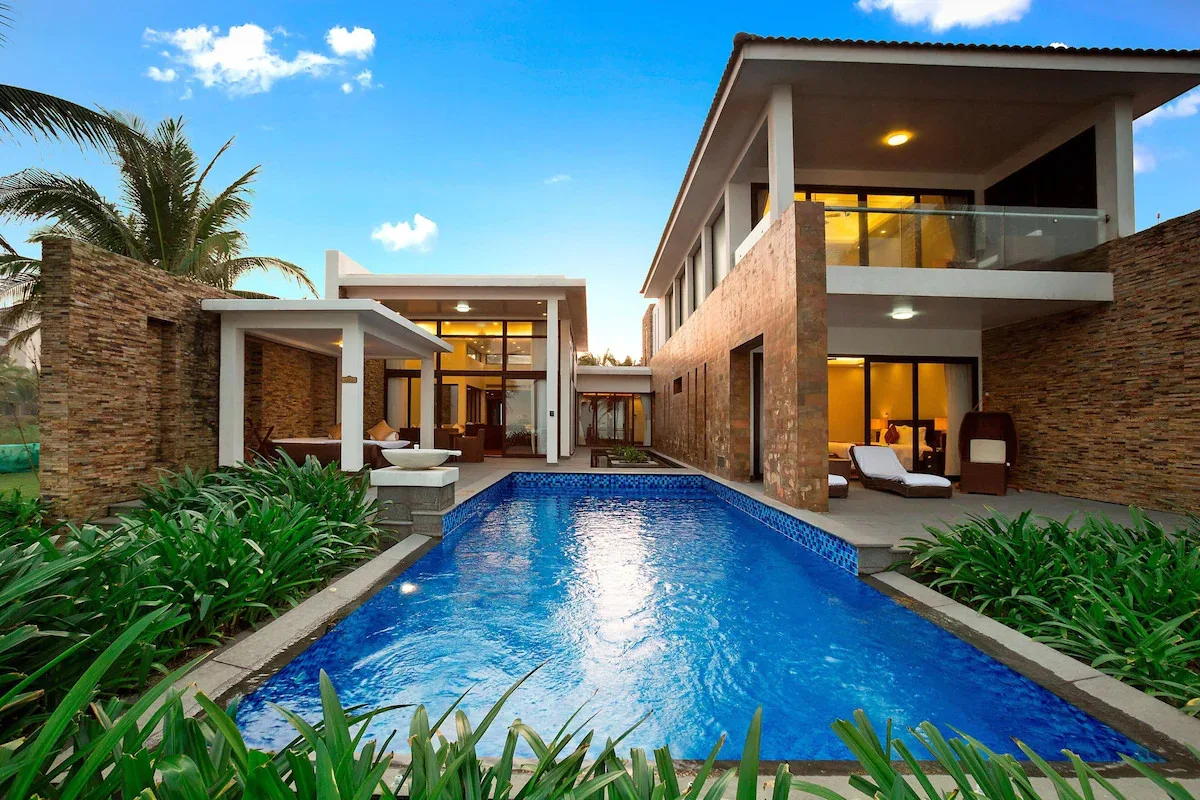 Family villa pool area at Vinpearl Da Nang for resort babysitting context
