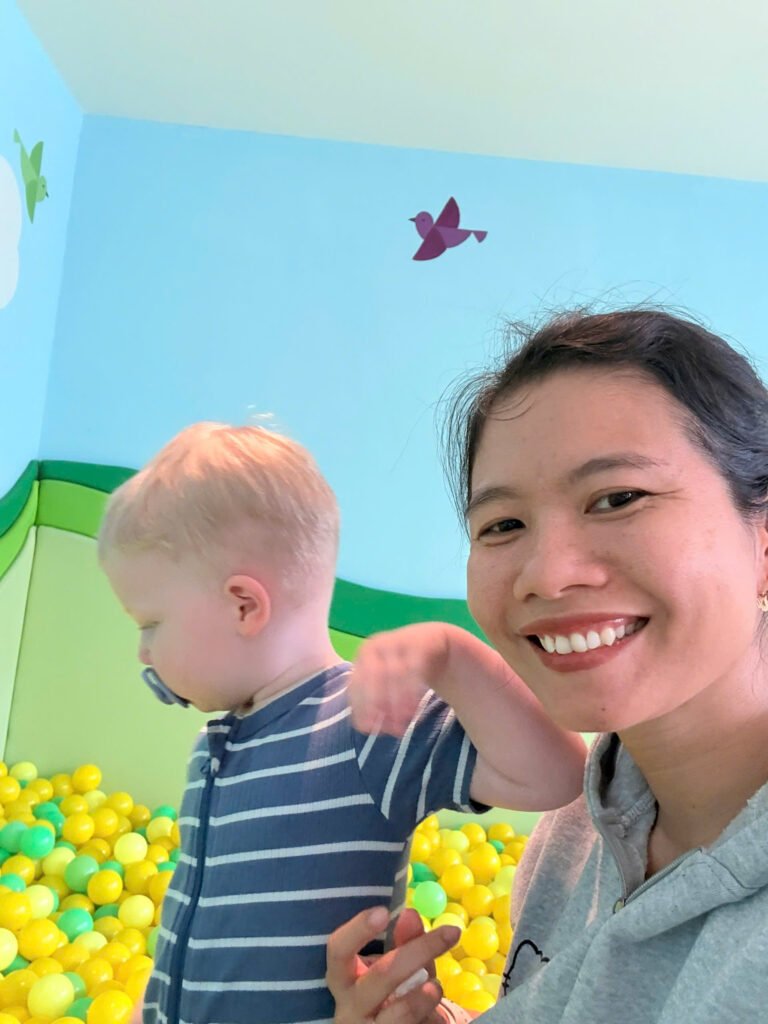 https://hoiandanangbabysitter.com/a-day-with-a-travel-nanny-at-hyatt-resort-da-nang/