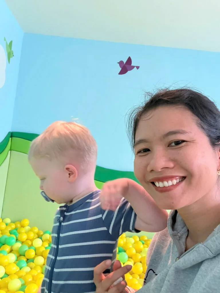 https://hoiandanangbabysitter.com/a-day-with-a-travel-nanny-at-hyatt-resort-da-nang/